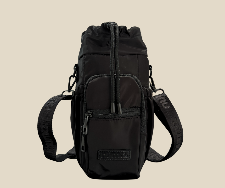 numa bottle bags - black on black
