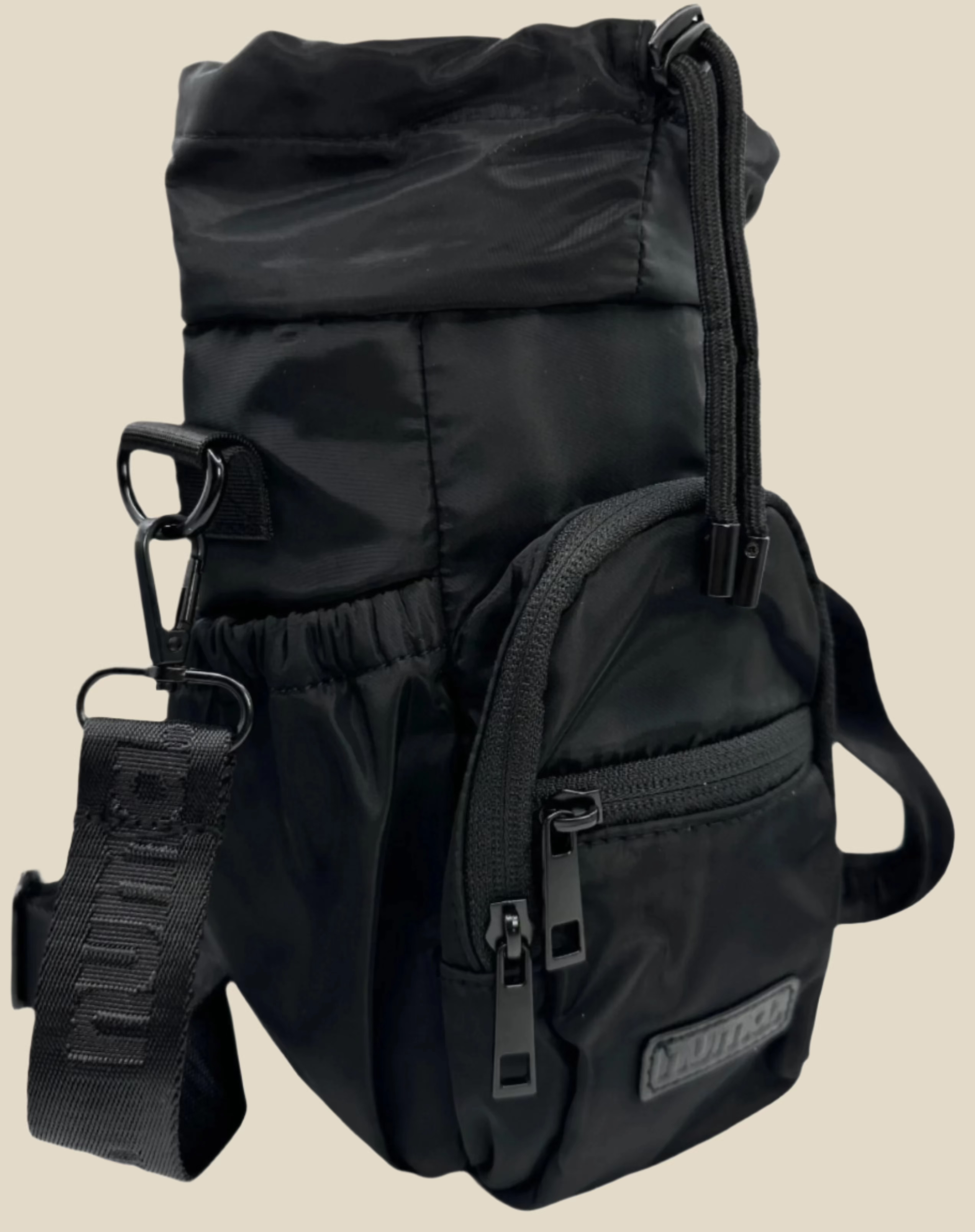 numa bottle bags - black on black