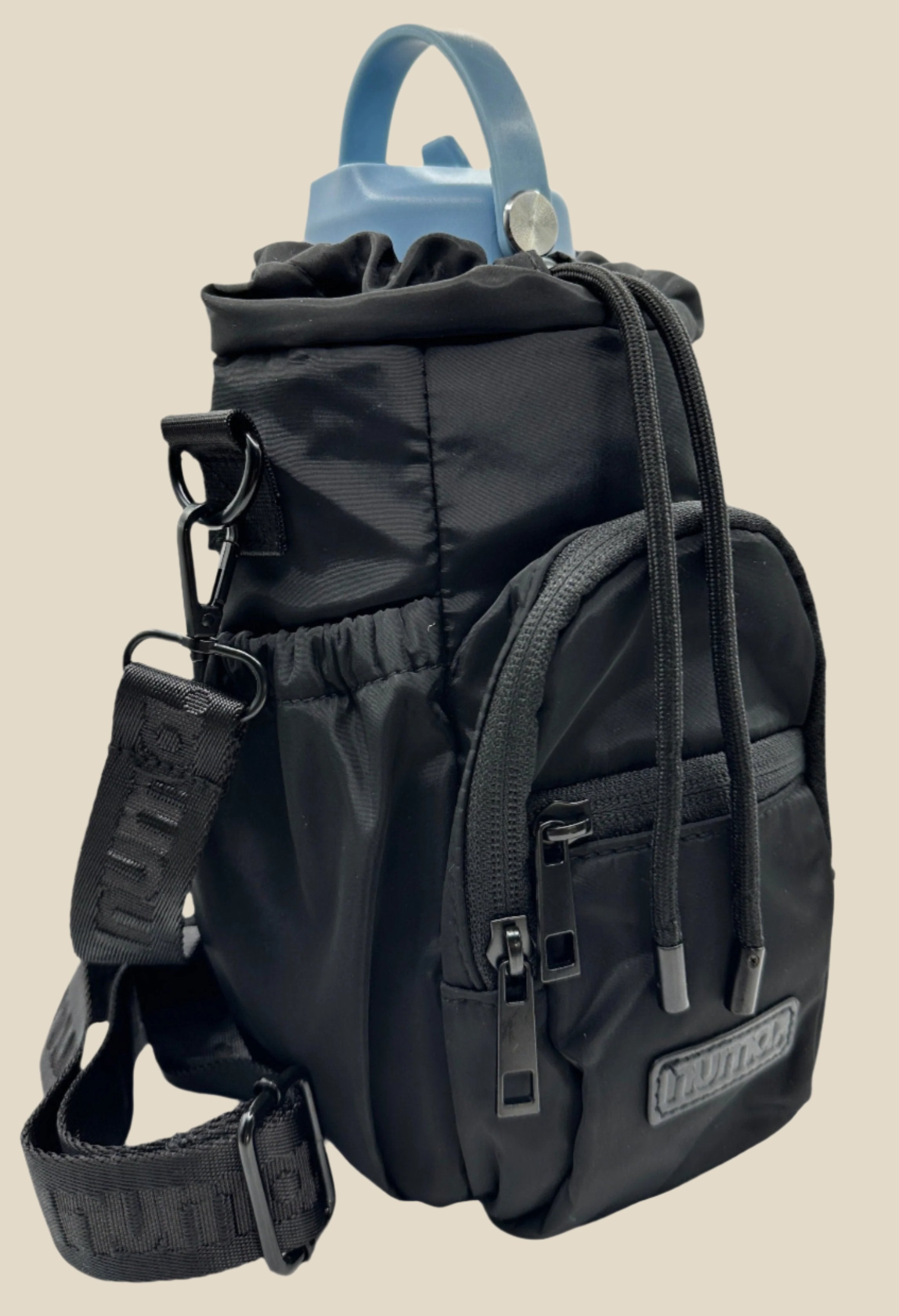 numa bottle bags - black on black