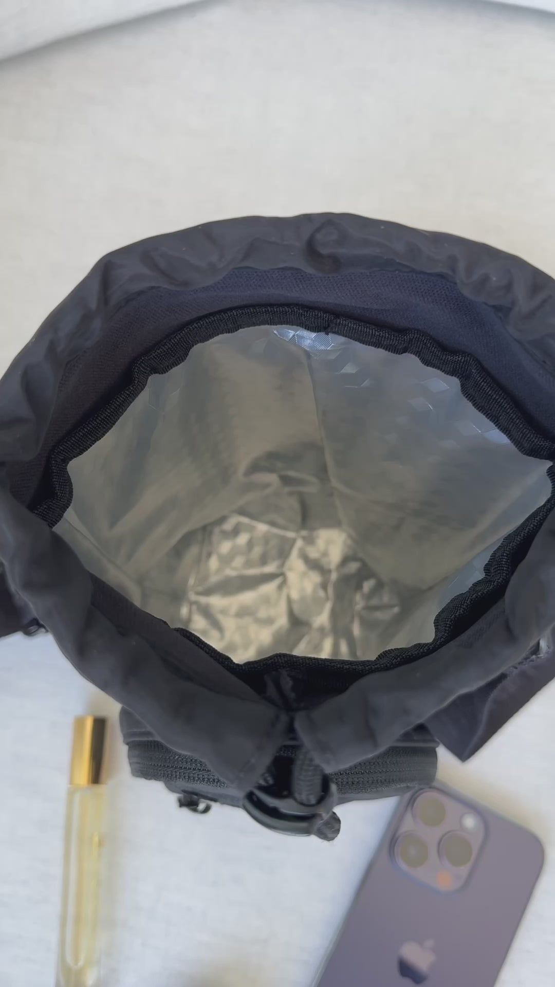 numa bottle bags - black on black